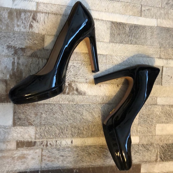 Prada Shoes - ♻️ LIKE NEW Prada Patent Pump size 7.5 black